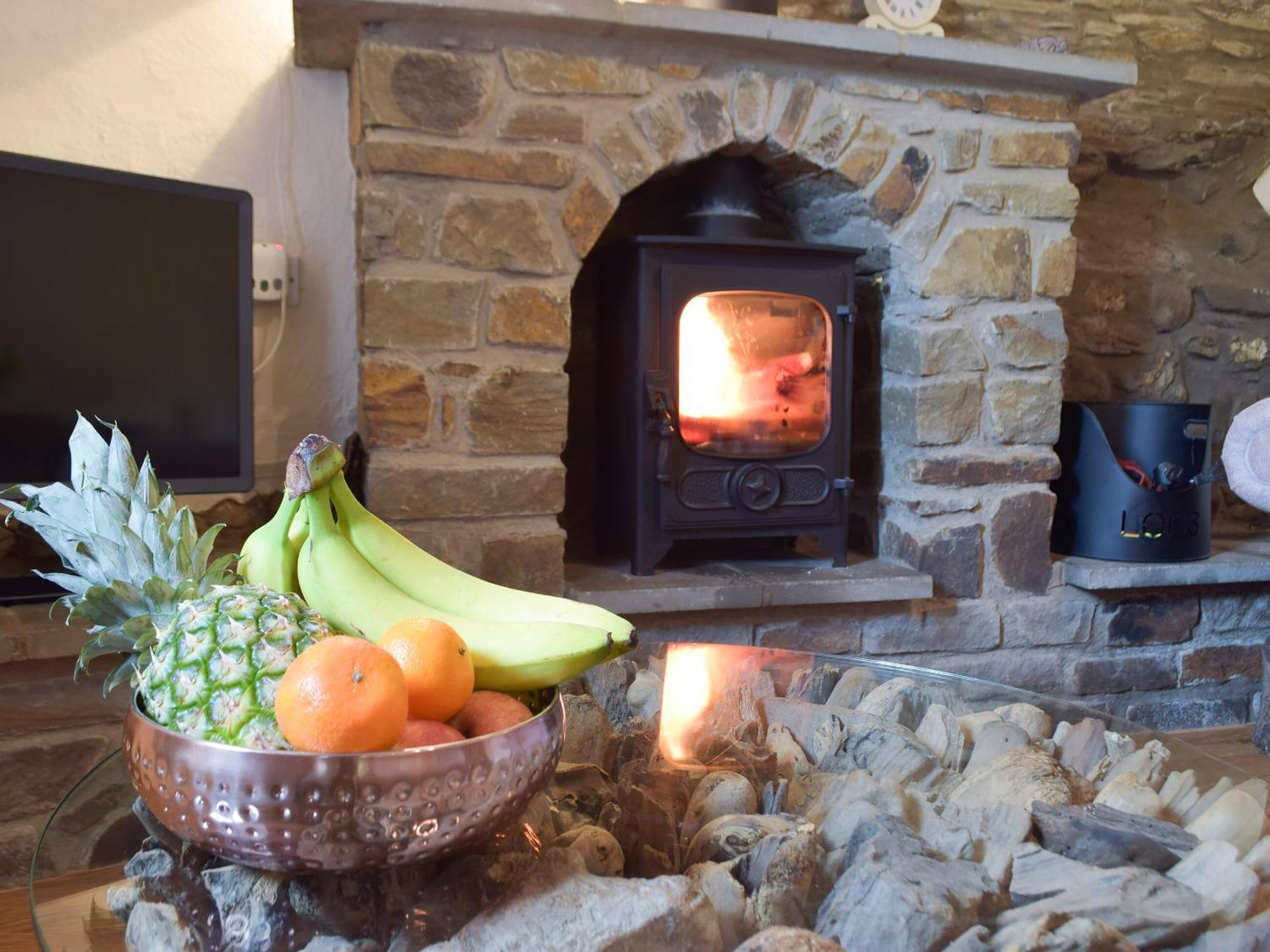 Hay Barn - Dinas Country Club Villa Екстериор снимка